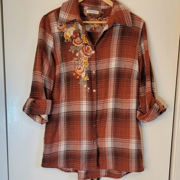 Paparazzi Embroidered Plaid Collared Button-Down Shirt M - Picture 1 of 7